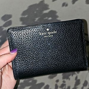 Kate spade bifold wallet